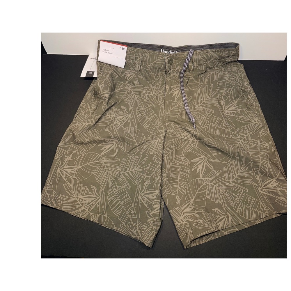 Goodfellow & Co Mens Hybrid Swim Shorts 30 Green Tropical Palm Leaf 9 Inseam NWT
